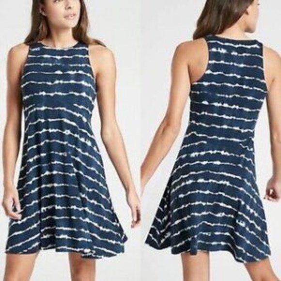 Athleta Dresses & Skirts - Brand New Athleta Blue Santorini Thera Printed Dress Tie Dye 1X Blue White